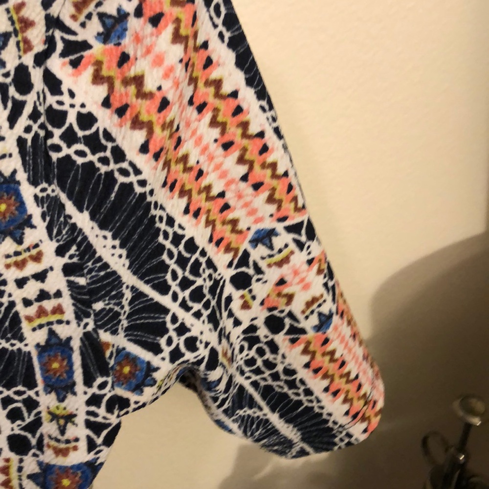 Patterned Midi Dress - Picture 3 of 4